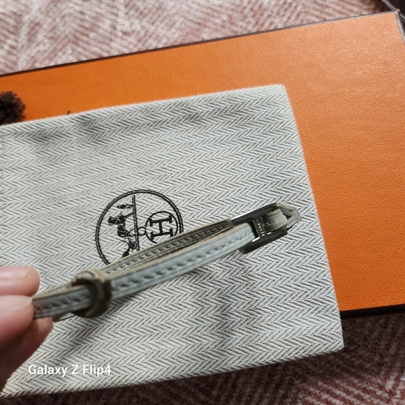 HERMES Tillet Bracelet Leather H Silver Women light baby blue Leather - Picture 4 of 10